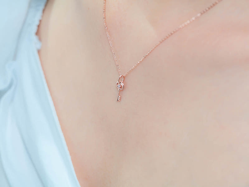 14K 쁘띠 블링 열쇠 목걸이